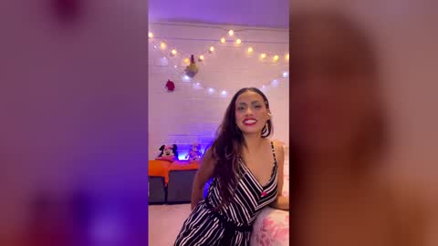 Snapshot of lasexbellaylabestia chatting on April 30, 3:02 am lasexbellaylabestia online show from April 30, 3:02 am