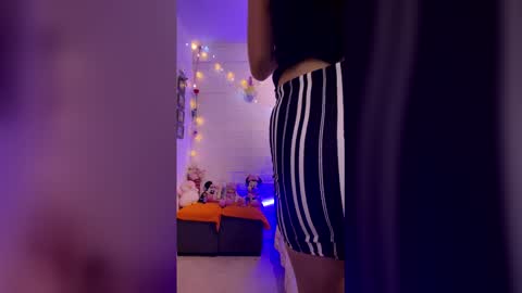 Snapshot of lasexbellaylabestia chatting on May 1, 3:00 am lasexbellaylabestia online show from May 1, 3:00 am