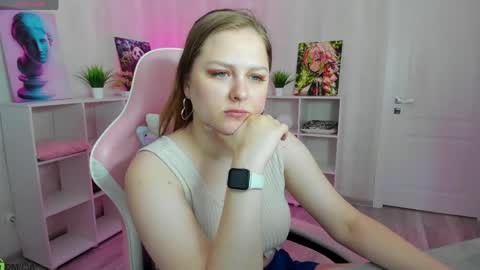 Leslie GTM2 Mon Tue Sat  0300am-1000am Thu and Sun 0900am-1600pm. online show from May 11, 12:16 am