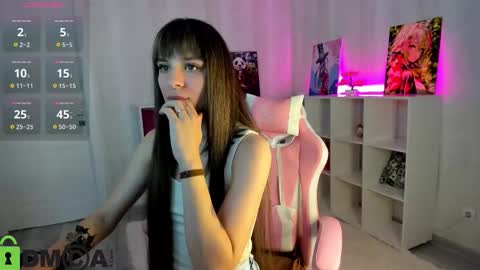 lasly_moon online show from September 12, 8:14 am