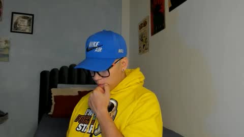 lass_nazar online show from April 4, 1:15 am