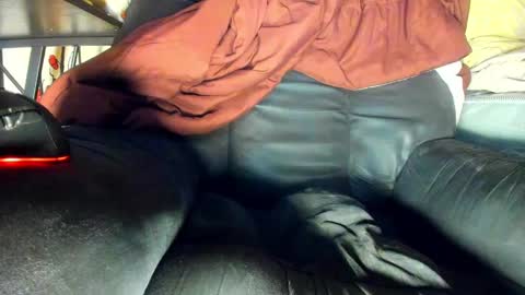 Snapshot of lastking420xxx chatting on September 11, 10:59 am Lastkingxxx online show from September 11, 10:59 am