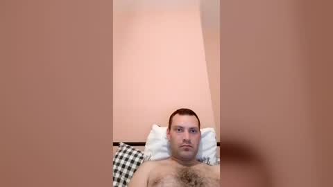 laszloszilagyi925 online show from June 21, 9:06 pm