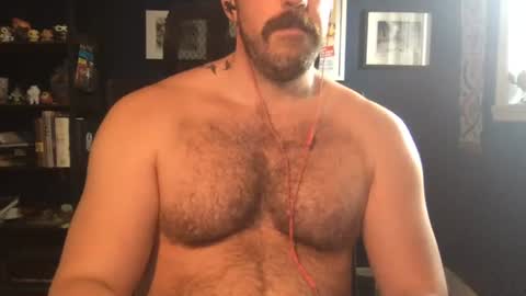 Latenightlunch online show from June 22, 7:00 pm