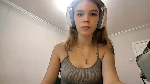 Linet online show from March 30, 9:21 am