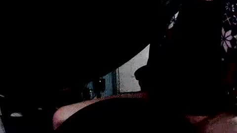 Snapshot of latexchris77 chatting on January 12, 10:31 am latexchris77 online show from January 12, 10:31 am