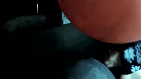 latexchris77 online show from March 10, 3:55 am