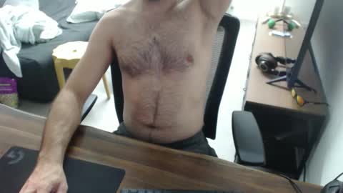 latexdave84 online show from March 21, 4:54 pm