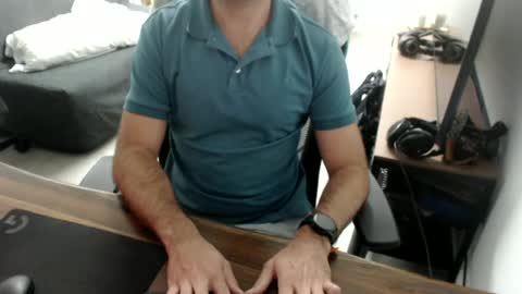 latexdave84 online show from July 1, 10:28 am