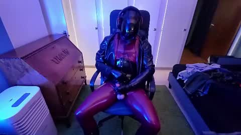 Snapshot of latexviking003 chatting on July 6, 2:25 pm latexviking003 online show from July 6, 2:25 pm