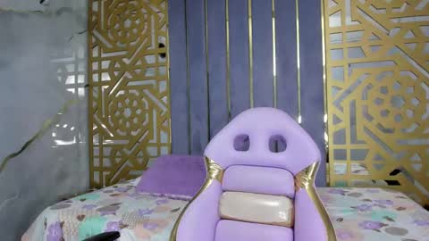 Snapshot of latin_ashley_ chatting on January 28, 4:19 pm Valeria online show from January 28, 4:19 pm
