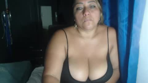 Snapshot of latin_big_boobs chatting on September 22, 11:18 pm latin_big_boobs online show from September 22, 11:18 pm