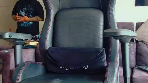 Snapshot of latin_couple77 chatting on March 12, 6:14 pm Sara y Andy online show from March 12, 6:14 pm