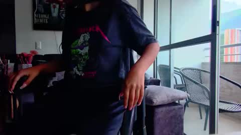 Snapshot of latin_couple77 chatting on March 23, 10:58 pm Sara y Andy online show from March 23, 10:58 pm