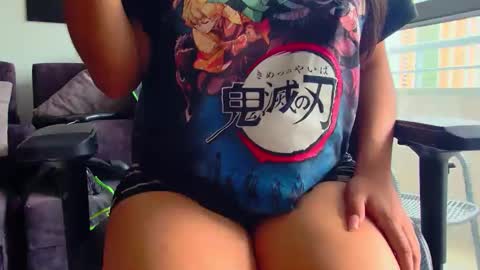 Snapshot of latin_couple77 chatting on April 8, 6:19 pm Sara y Andy online show from April 8, 6:19 pm