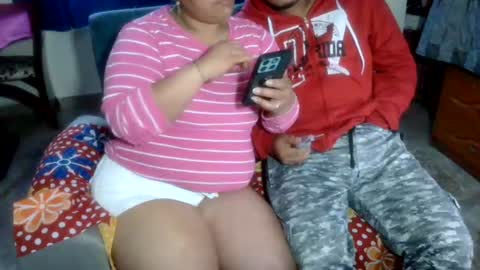 Snapshot of latin_curiousxxx chatting on July 28, 11:17 am latin_curiousxxx online show from July 28, 11:17 am