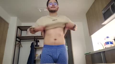 Latin edge online show from March 11, 4:43 am