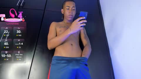 Snapshot of latin_kay1 chatting on October 6, 2:53 am kay online show from October 6, 2:53 am