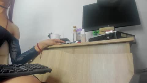 latin_xmenaxxx online show from May 13, 12:13 pm