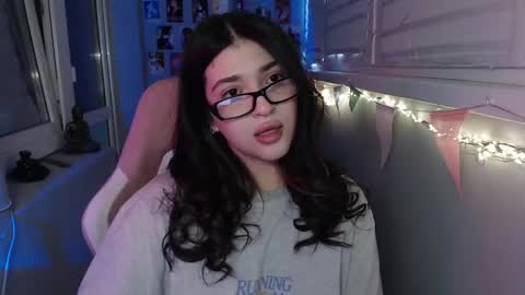 miiiiiiaaaa online show from February 24, 5:11 am