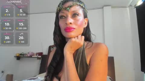 angelina  online show from October 25, 8:58 pm