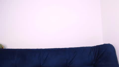 Snapshot of latinaleksa chatting on December 2, 12:51 pm Alex online show from December 2, 12:51 pm