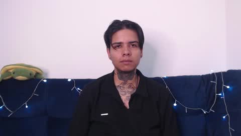 Snapshot of latinaleksa chatting on December 15, 5:53 pm Alex online show from December 15, 5:53 pm