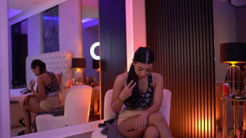 Latina online show from May 17, 6:59 pm