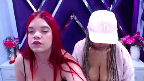 Snapshot of latinas_anales chatting on December 26, 2:16 pm latinas_anales online show from December 26, 2:16 pm