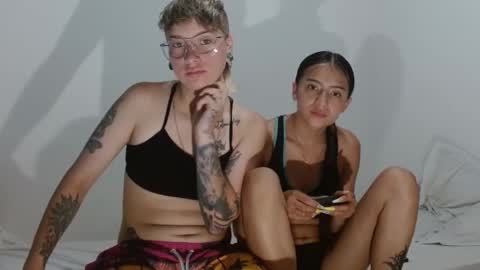 latinas_love05 online show from January 16, 9:35 am