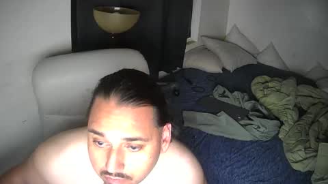 Snapshot of latinbb3030 chatting on October 24, 8:11 am LatinoBB online show from October 24, 8:11 am