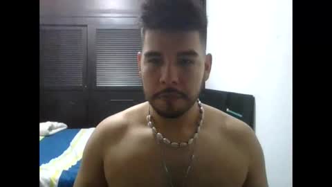 Snapshot of latinbeardcali chatting on March 20, 8:14 pm latinbeardcali online show from March 20, 8:14 pm