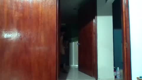 Robert online show from January 8, 2:35 am