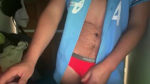 Snapshot of latinboiialexxx chatting on January 13, 10:26 pm LATiNBOiiXXX online show from January 13, 10:26 pm