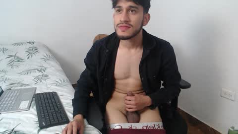 camilo online show from December 3, 2:05 pm