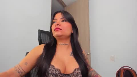 Mistress Maddie and Master Jordan  online show from January 6, 3:43 am