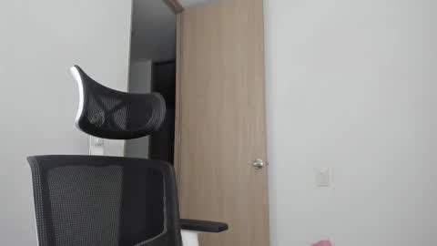 Mistress Maddie and Master Jordan  online show from January 10, 3:08 am