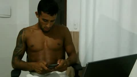 latinmarian online show from March 26, 10:48 pm