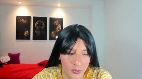 latinmia23hot online show from January 25, 7:49 am