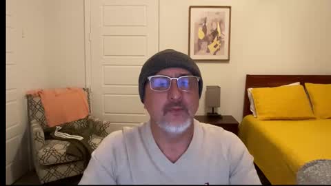 Snapshot of latinnous chatting on December 21, 5:14 am QS - INDEPENDENT MODEL online show from December 21, 5:14 am