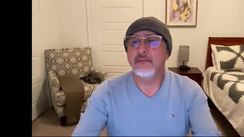 Snapshot of latinnous chatting on January 14, 3:23 am QS - INDEPENDENT MODEL online show from January 14, 3:23 am