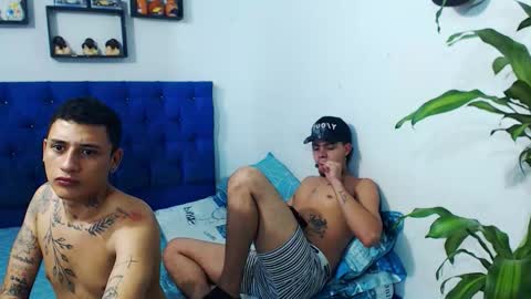 Snapshot of latino_hott21 chatting on September 23, 8:50 am Adam scott online show from September 23, 8:50 am
