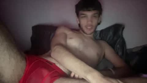 Snapshot of latino_lust chatting on October 30, 6:37 am latino_lust online show from October 30, 6:37 am