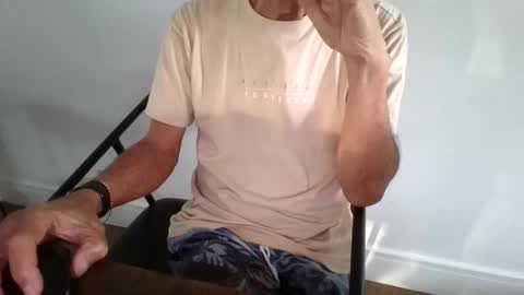 latinobra online show from April 7, 10:26 am