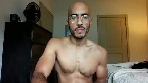 latinomixedbbc online show from December 5, 5:20 pm