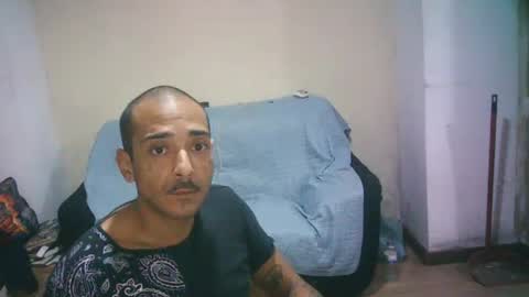 latinounder online show from June 23, 3:26 am