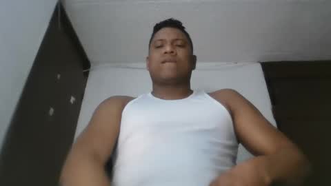 latinrayf online show from November 2, 4:59 am