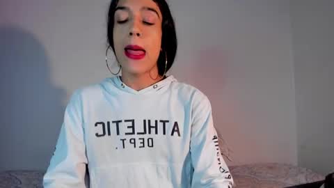 latinsecretfantasy online show from February 23, 10:42 pm