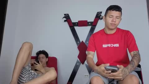 Snapshot of latinsguys2026 chatting on March 26, 11:49 am Steven online show from March 26, 11:49 am