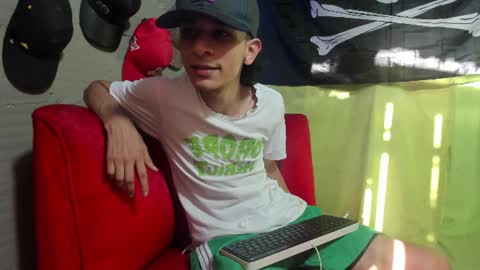Angel online show from June 24, 10:09 pm